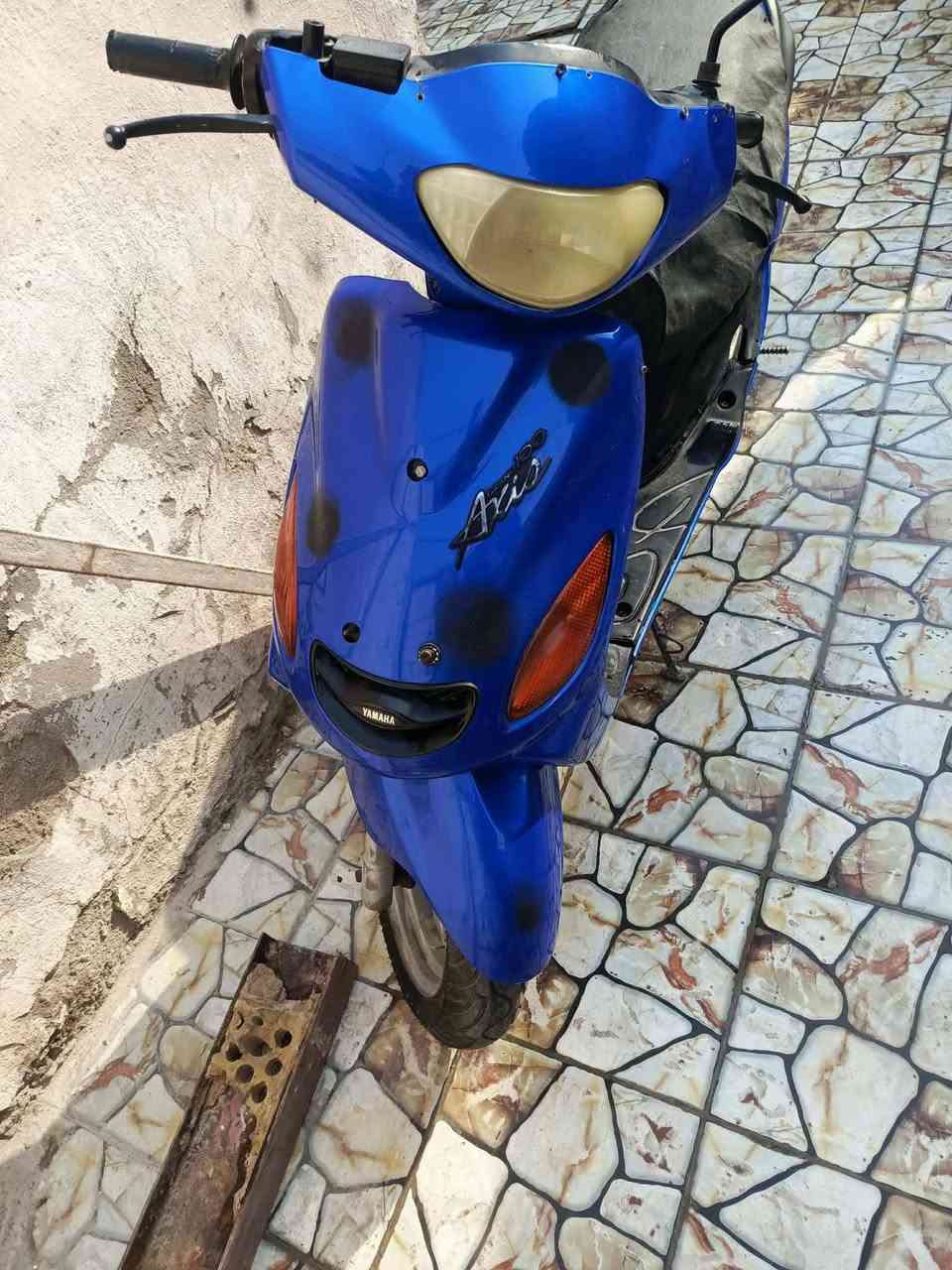 السلام عليكم دراجة اكزز للبيع الدراجة بيه كرنك السعر 150 وبيه مجال قليل المكان بابل محاويل الاتصال على الرقم *********** الدراجة نظيفه
