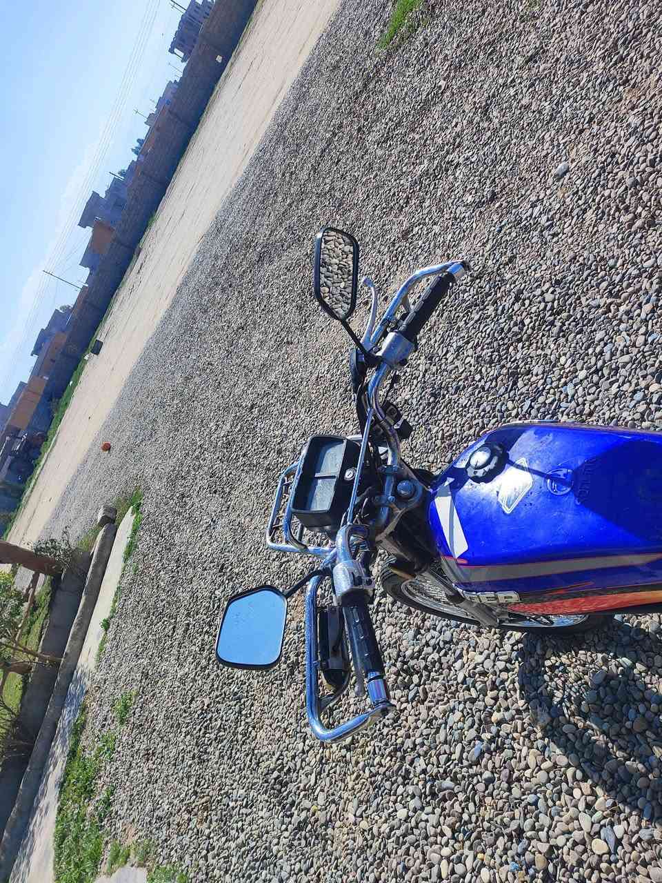 موطور للبيع نظيف
كهربائيات كلها شغاله 
2019 منفيس موجود 
تواير نظاف ويل تيول برم 
محرك معمر جديد قطره دهن ما يصرف 
ويا درع ***********
