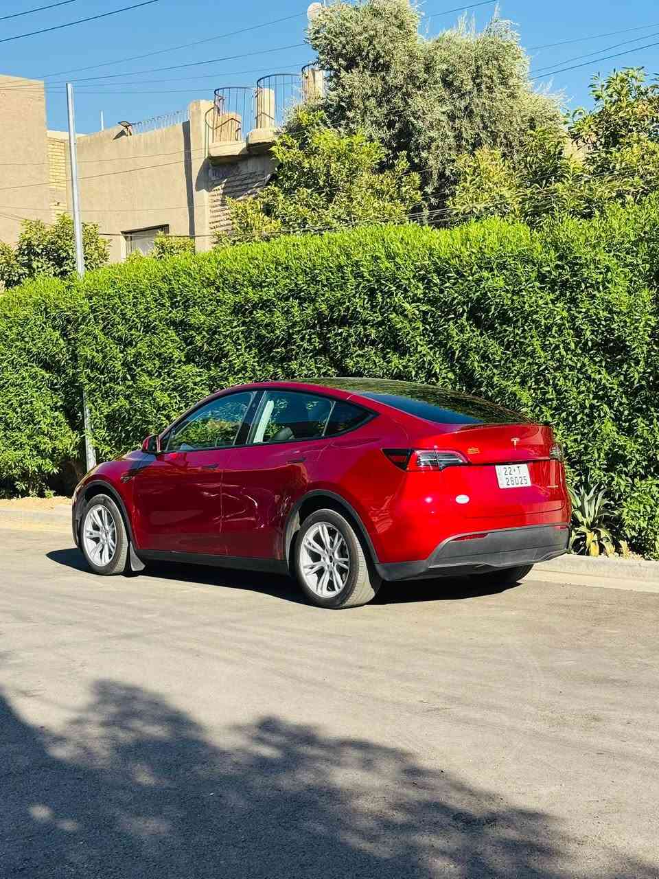 تسلا y موديل 2024  دول ماطور لونك رينج 26 راكب حادثهة جاملغ خلفي فقط صبغ  وشويه بالدعاميه وصور الحادث مرفقة  
رقم  بغداد باسمي 
ماشيه 26 الالف سياره جديده 
السعر 258  ورقة 
مكان السيارة بغداد المنصور  
***********
