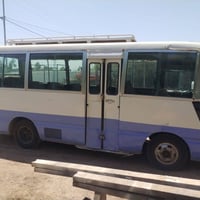 نيسان كوستر • ٢٠٠٢ • دواخل حلوه
