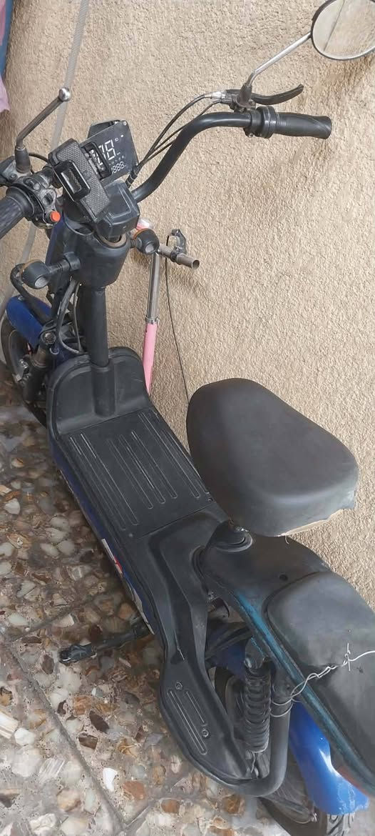دراجه شحن حجم 14 نقص بطاريات وشاشه العداد سعر 90 الف حي العامل
***********
