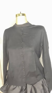 ملابس تجنن استفسار على الرقم ٠٧٧٣٢٩٠٣٩٤٠