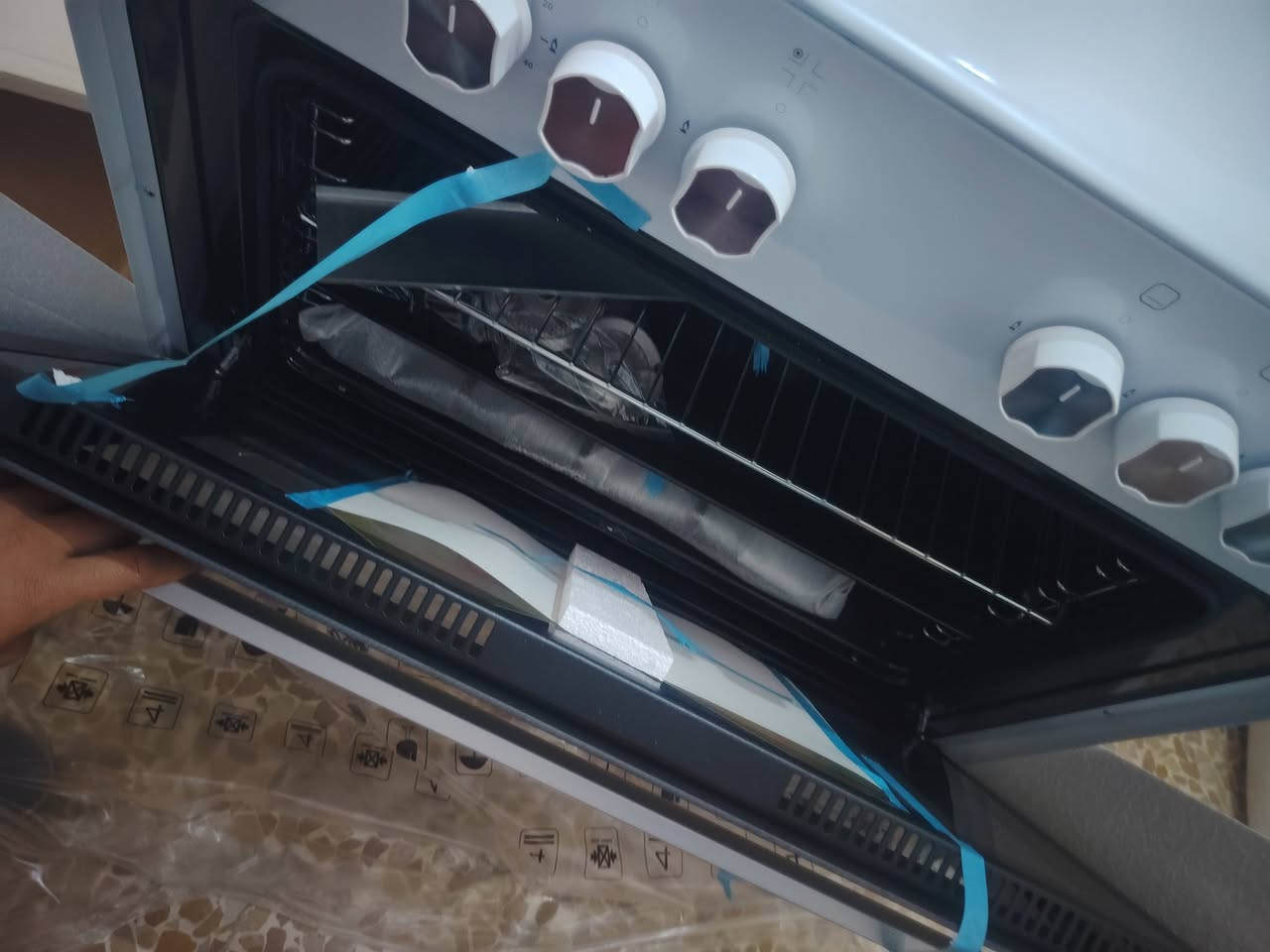 طباخ فرن جديد بعد ما مستعمل العنوان موصل حي السماح قرب محطه المشاعل رقم الهاتف ***********ااسيا وبي واتساب السعر 300وبي مجال شي قليل
