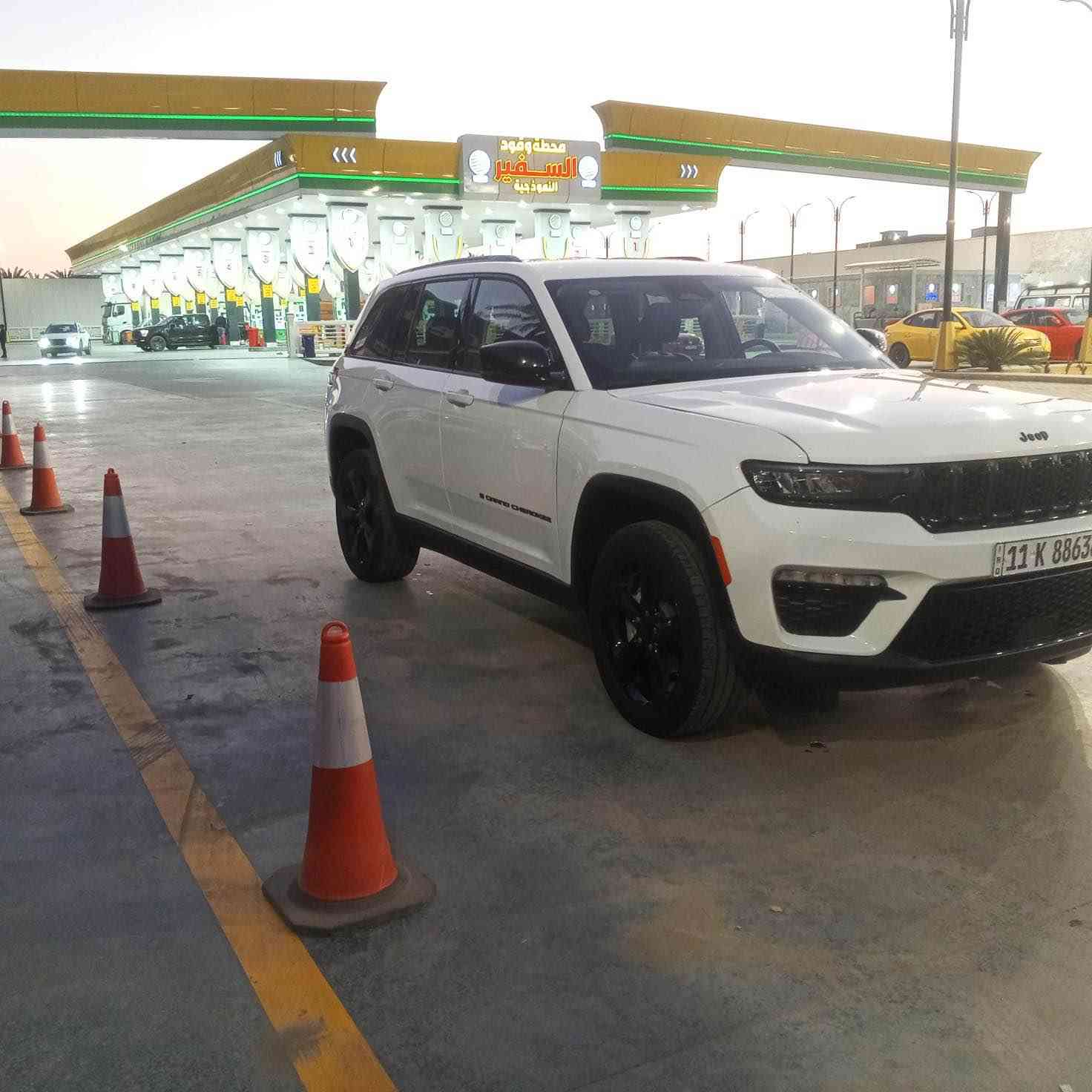 السلام عليكم جيب 4,4سيارة جاهزة خير من الله وجديدة دخول جديد متعبانه بدون ايرباك محرك 3600موديل 2023كشن كهرباء حساسات خلفيه توقف ذاتي تشغيل عن بعد جنطه شفط بيع اومراوس للتصال*********** Colombo, Sri Lanka
