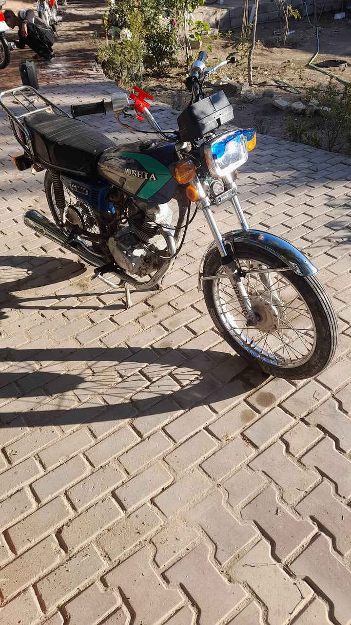 للبيع دراجه 4كير ايراني ارشا 16 اوراق اصولي على فحص يم مكتب حسين محرك نضيف السعر 375كربلاء فوك من حي العباس ***********
