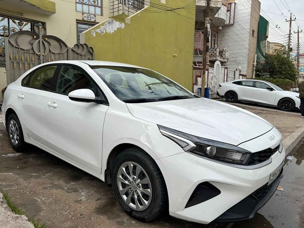 سيراتو 2024 خليجي مكينه 2000
مكفوله كفاله عامه عدى رصعه بالجاملغ الامامي ملاعب بيها موضحه بالصور

سياره مدوشمة ارضيات + كشنات + صندوق جلد اصلي تفصال درجة اولى شاشه + كامره اصليه 

 ماشيه الان 57 الف ( على ايدي من هيه زيرو ) رقم بغداد بأسمي مكاني بغداد حي العدل عارضه 176$ بيها مجال قليل للاتصال ***********
