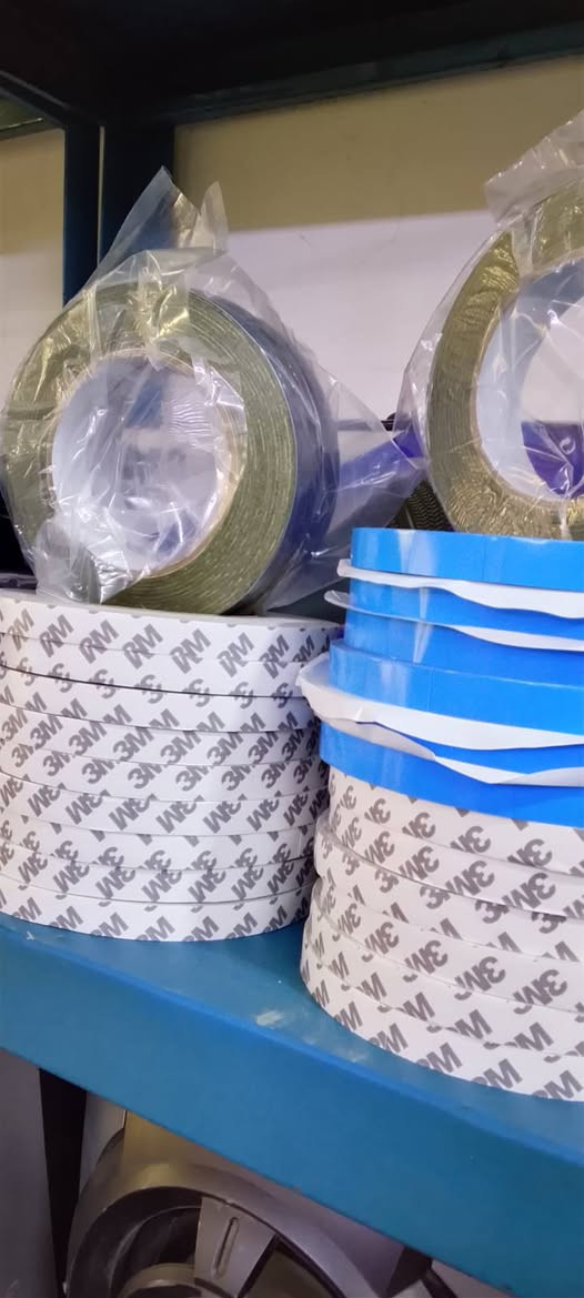 السلام عليكم يا الله يوجد لدينا جميع انواع اللدات واللاصق بانواعه وصوردر ممتاز كرتات اناره كبير وصغير يوجد لدينا انواع الستلايت انترنت ويوجد ايضا تي في بوكس محدث لمده سنه العنوان الحسينيه شارع المكاتب قرب العماره الحمراء المكتب الهندسي اهلا وسهلا بكم


**إذا كنت صاحب هذا الإعلان وتريد حذفه لأي سبب، رجاءا أرسل رسالة إلى الدعم الفني**