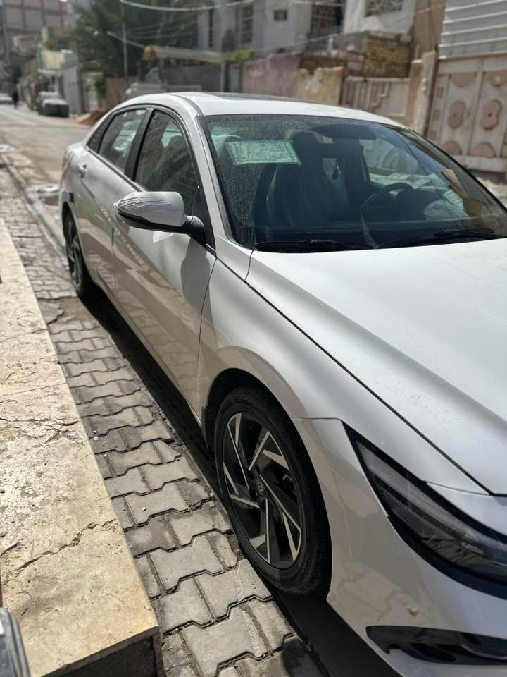 النترا موديل 2024 خليجي 2.0فول مواصفات 1/1
ماشية 18 الف جدا جديدة  السياره مكينة 2000 دوش فتحة سقف سلايد وباقي الموصفات الفول رقم اربيل دولي متوازي ع بيعتة وبالعافيه ع الياخذه 
السعر 185 وبيه مجال 
مكان: النجف الاشرف 
الاتصال *********** وبيه وتساب الرجاء عدم المراسله فقط اتصال
