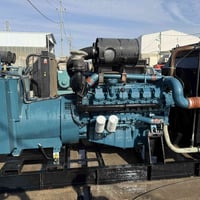 12 سلندر • الكترونيات