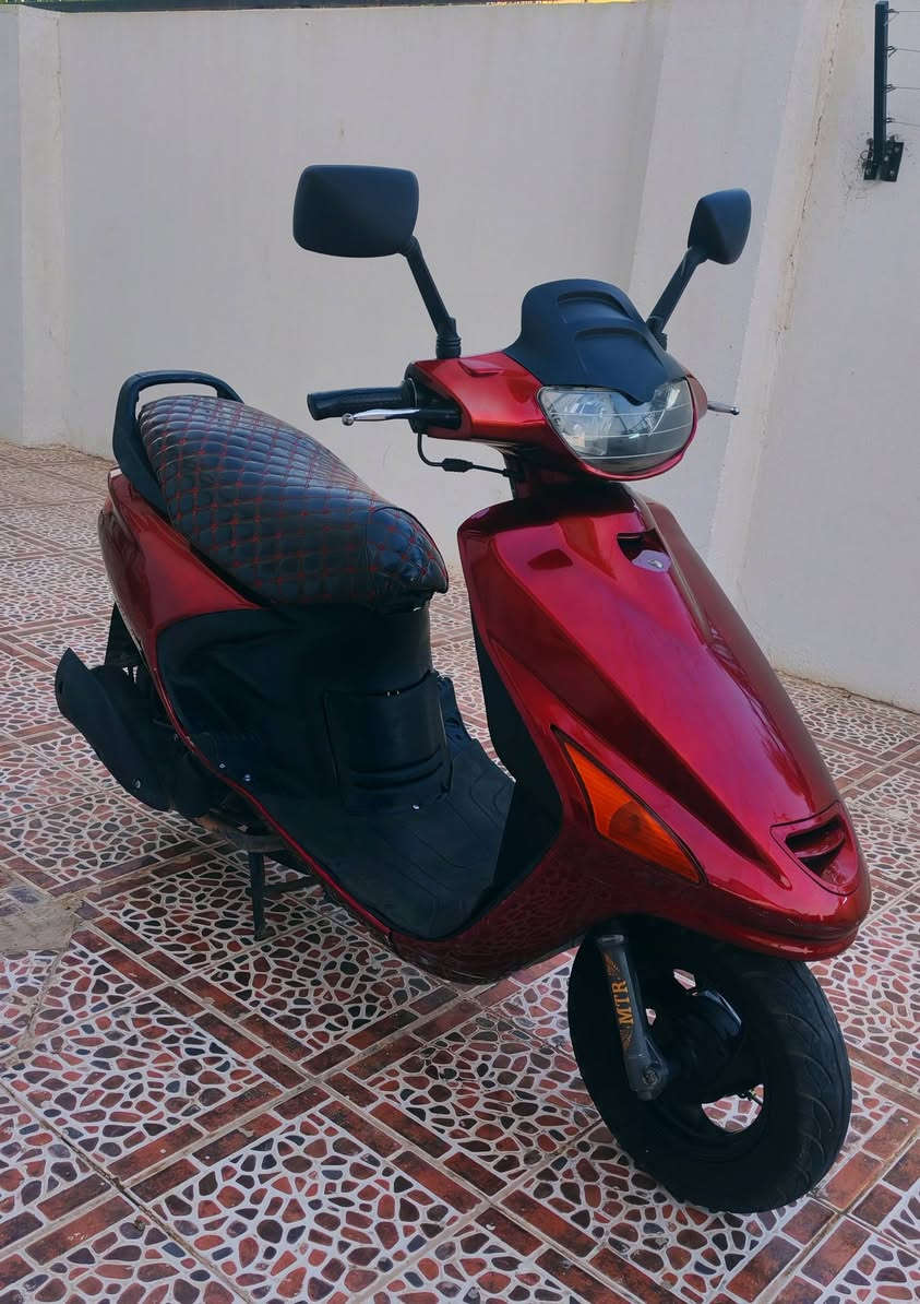 دراجه فورتي فول نضافه
 واحد علی واحد
 كهربائیات فول شغاله
 اشایر لایت زنون عالي ناصي یعمي  
محرك لوك شرط الفحص شلعه فول
اي نقص مابیها 
السعر علی الخاص 
للاتصال ***********
