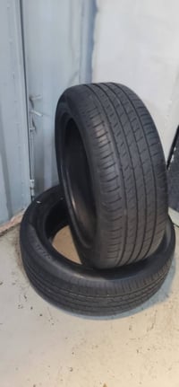 زوج تايرات مستخدمه نضافه فول انتاج 2024    قياس 245/50/20 السعر ٦٠ او ...