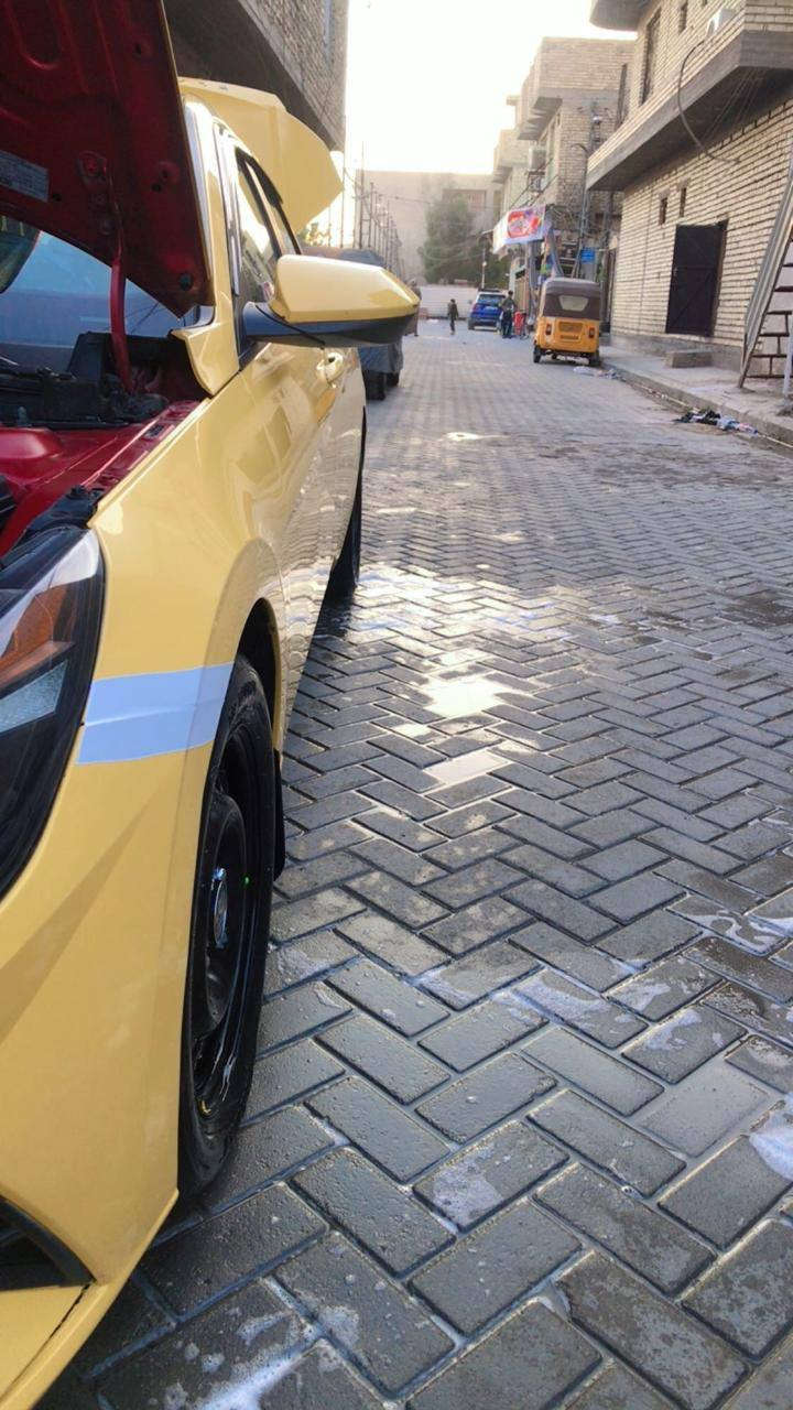 سلام عليكم الانترا موديل 2022
ما عده الفتحة سيارة جاهزة وراد امريكي حادثة موضح في الصورة السعر 148
غير متواجد ع فيس اتصال على الرقم 
***********
