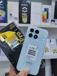 بوكو اف٨ برو • ٥١٢ • ١٢ رام