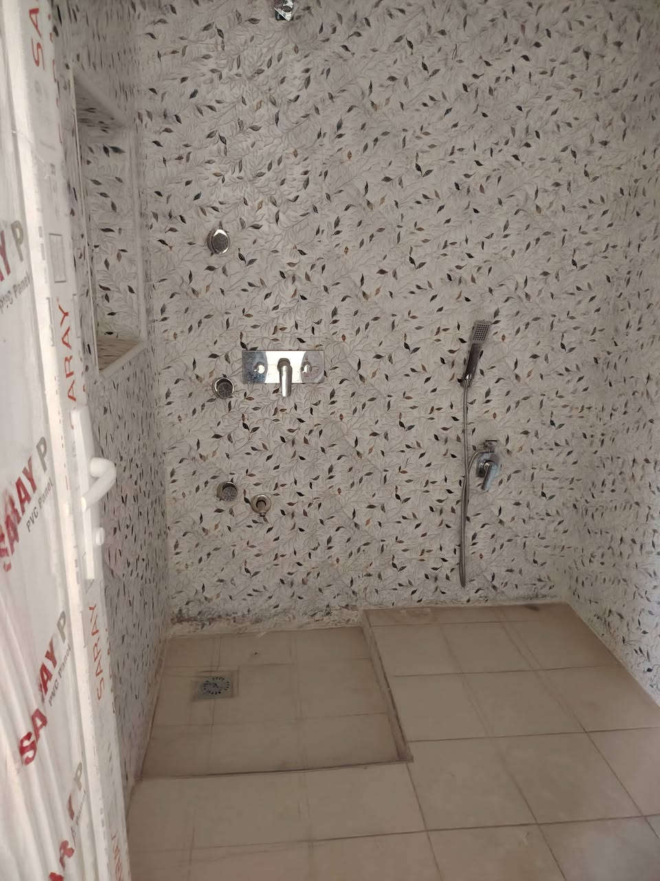 بيت بشارع 40 خلف الماس للتسوق لايجار
طابق الارضي غرف النوم هول استقبال ومطبخ وصحيات وكراج وصحيات خارجيه
طابق ثاني غرفتين نوم وهول وصحيات
مبلغ الإيجار 500بيت بشارع 40 خلف الماس للتسوق
طابق الارضي غرف النوم هول استقبال ومطبخ وصحيات وكراج وصحيات خارجيه
طابق ثاني غرفتين نوم وهول وصحيات
مبلغ الإيجار 500
بيت حديث
مراجعه مكتب الأهرام لعقار والمقالات شارع 60قرب مجمع الضامن الطبي *********** بيه واتساب ***********

بيت حديث
مراجعه مكتب الأهرام لعقار والمقالات شارع 60قرب مجمع الضامن الطبي *********** بيه واتساب ***********
