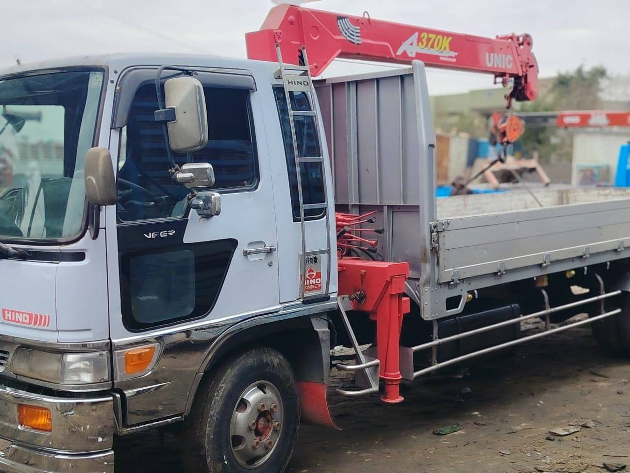 السلام عليكم هينو انكر مكينه 80سوبر  كرين 3 سلايت يونك
 رقم بصره  مديل 2000مداور ثاني يوم  اني مكلف بل نشر رقم الهاتف ***********
