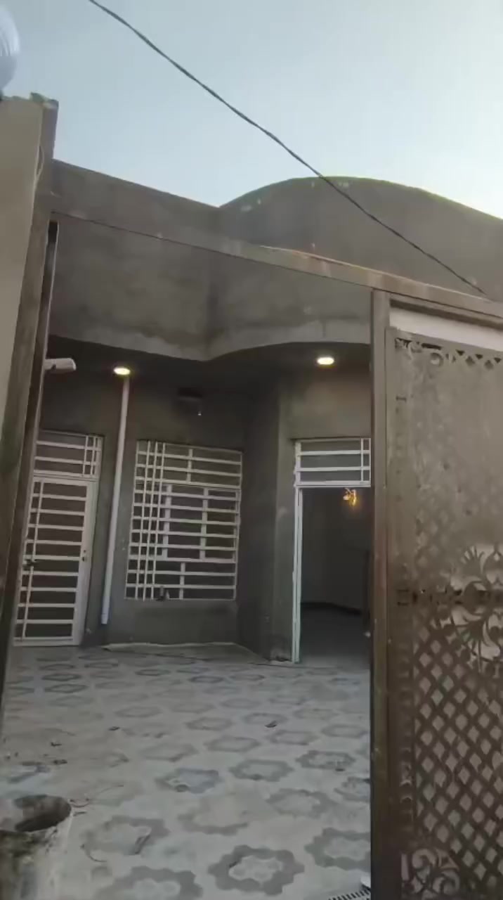 يالله
السعر ٤٦مليون
بيت لبيع ١٥٠ متر بالبراكيه شارع المعمل قرب بانزين خانه ال عيسى
البناء ابلوك والاساس والسقف صب
يحتوي على ٢غرف نوم واستقبال وصاله ومطبخ
الاستفسار الاتصال
***********
***********
او مراجعة مكتب حيدر الزبيدي للعقار والمقاولات العامه عنوان المكتب بشارع المعمل قرب مدرسة الازدهار لبنات
