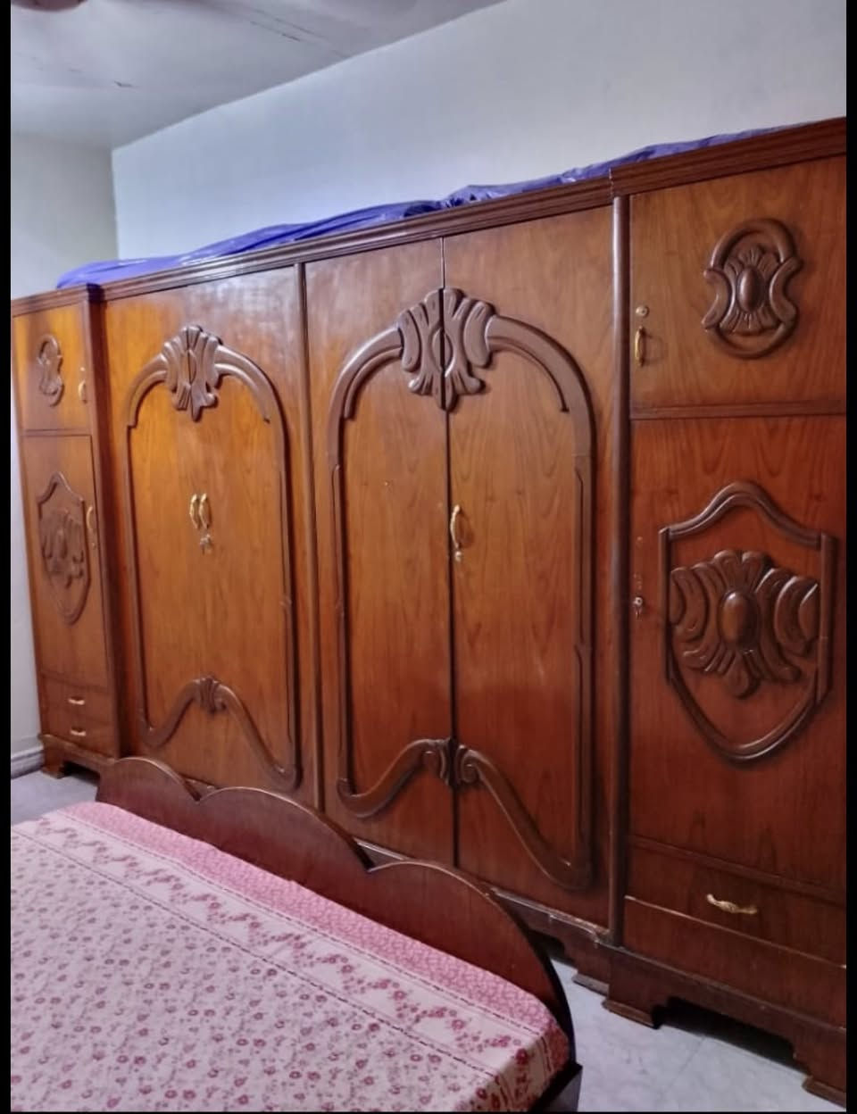 متوفر واتساب ***********
