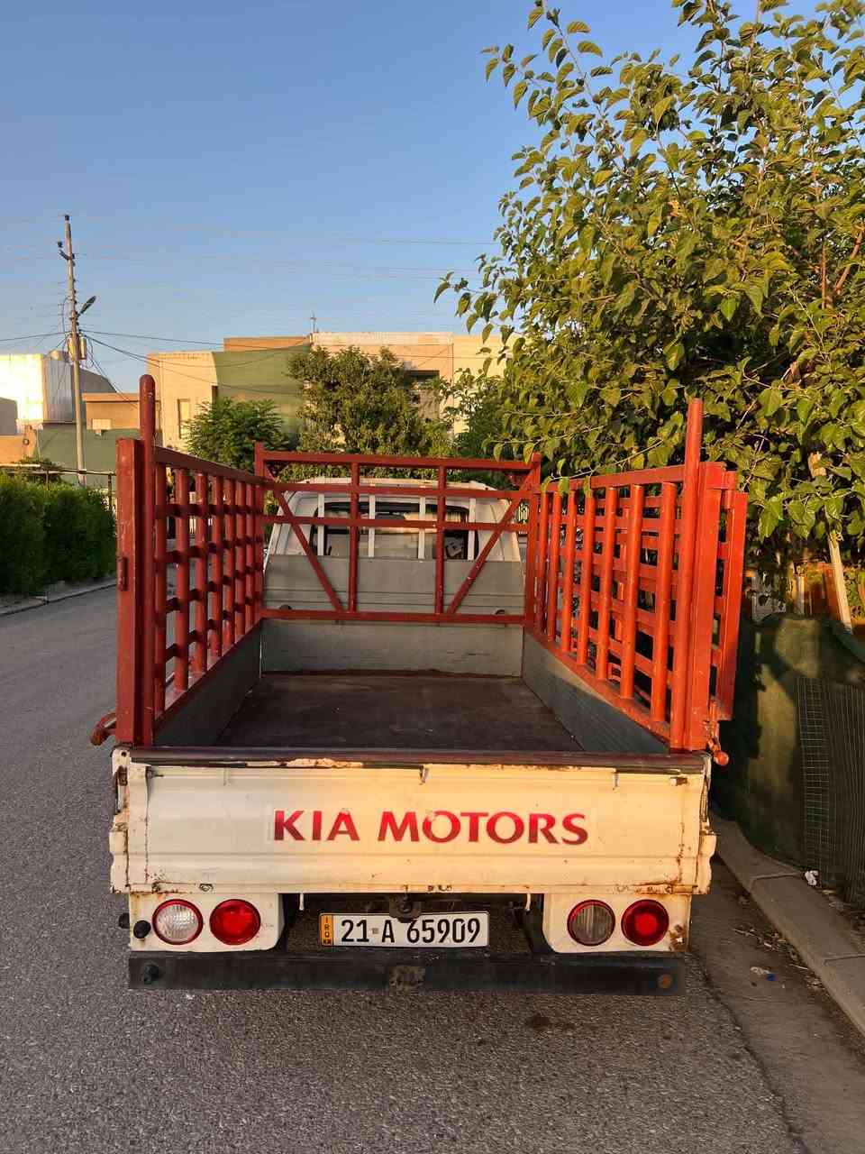 کیا دوو تەنی ۲٠۱۲مەکینە ۲۷٠٠ گیڕو مەکینە بەشەرت  بن دوسەی لیدانی هەیە هەیە پیشی بویاعە لەگەڵ هەردوو  دەرکای تیکمەو شانو سەقف بە شەرت سەنەوی بەسەر جووە  شوین هەولیر ٠۷٥۱٠٦٤۲۷۱٥
