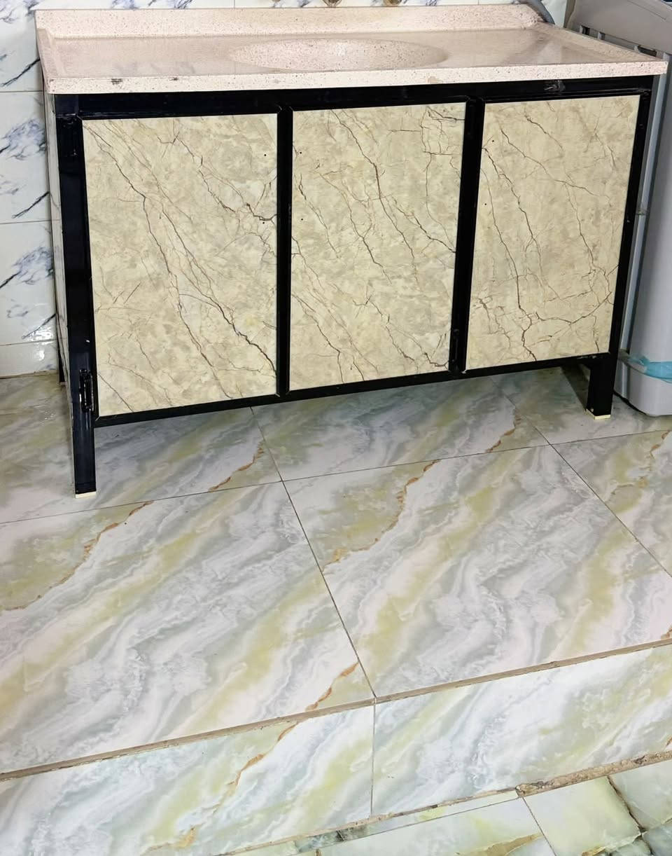 للبيع. ٢٥٠ جديد وبي مجال . مستخدم شهر واحد بس  حتى مالحكوا يشدون اليدات  🤍 اليدات والبراغي موجوده هم غرض البيع  السفر


**إذا كنت صاحب هذا الإعلان وتريد حذفه لأي سبب، رجاءا أرسل رسالة إلى الدعم الفني**