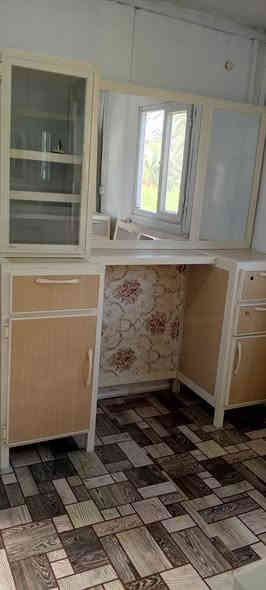 للبيع كرسي حلاقه+ميز تواليت عدد (٢) استعمال قليل للتواصل الاتصال على هذا الرقم/***********
