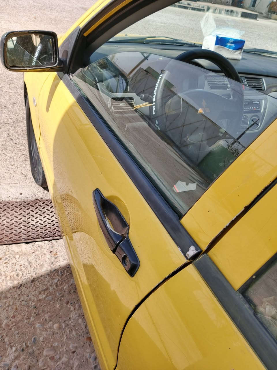 لانسر للبيع موديل 10 رقم بغداد دولي
بدون ضرر فقط معمر اخياس الدواير
مكفولة كير مكينة 2000 جديدة سنوية لل29صدر تايرات 
كلة جديد السعر 73 العنوان ديالى كنعان 
رقم الهاتف ‏‪***********‬‏
