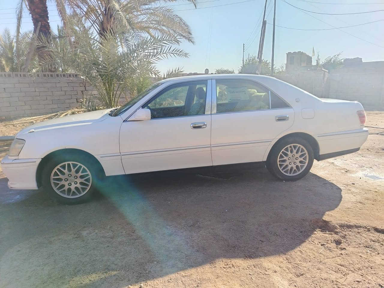 جنون ادوات ادوات بيه رقم وسنويه سياره جديده والله قفل ٣٢ محرك ونجي سفن ***********
