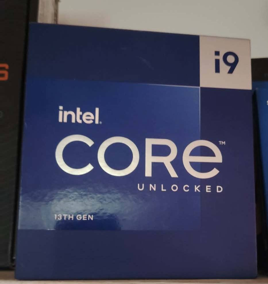 كومبو 
I9 13900k box
Z790 
السعر ٨٧٥ الف شامل توصيل


**إذا كنت صاحب هذا الإعلان وتريد حذفه لأي سبب، رجاءا أرسل رسالة إلى الدعم الفني**