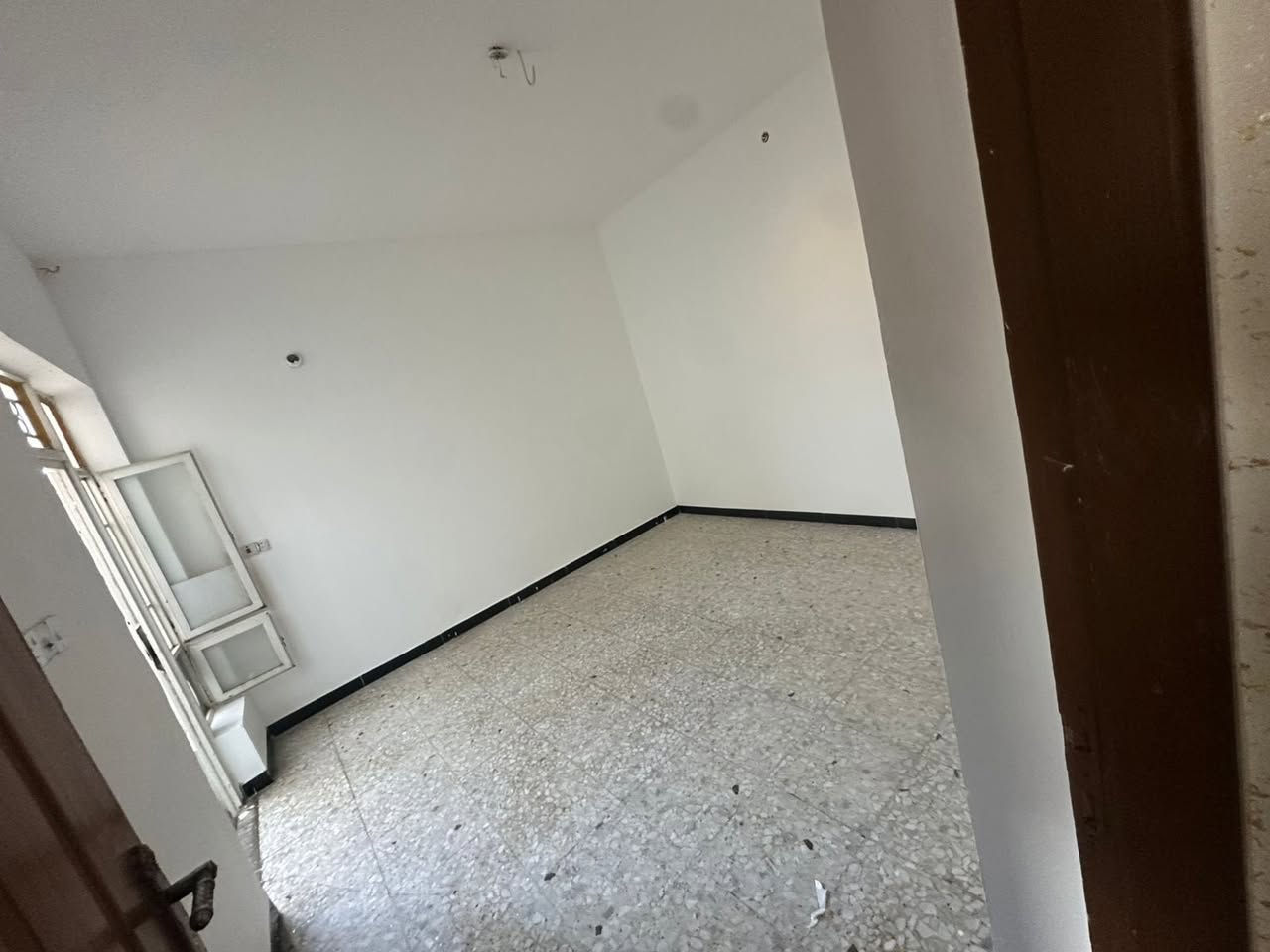 _عقارات مصطفى الحلبوسي_
🔺للايجار🔺

🔴مشتمل طابق ثاني درج معزول 

-غرفتين وصاله ومطبخ

📍الجولان خلف مستوصف الجولان 

للاستفسار:*********** /واتس اب فقط
