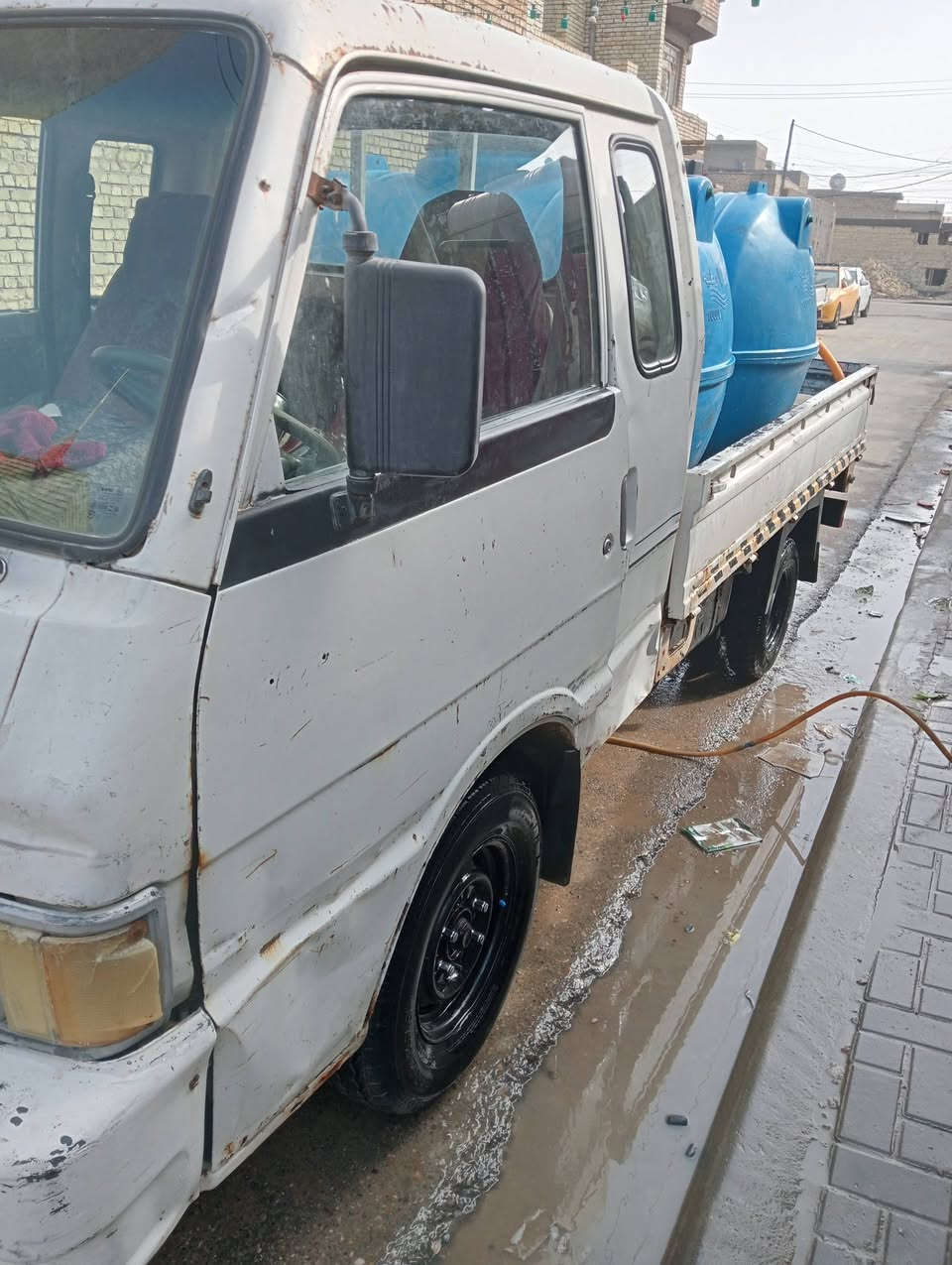 كيا بنكو 94 مكينة وكير مكفولة سيارة دوات دوات دوات مكان سياره بغداد رقمي ***********
