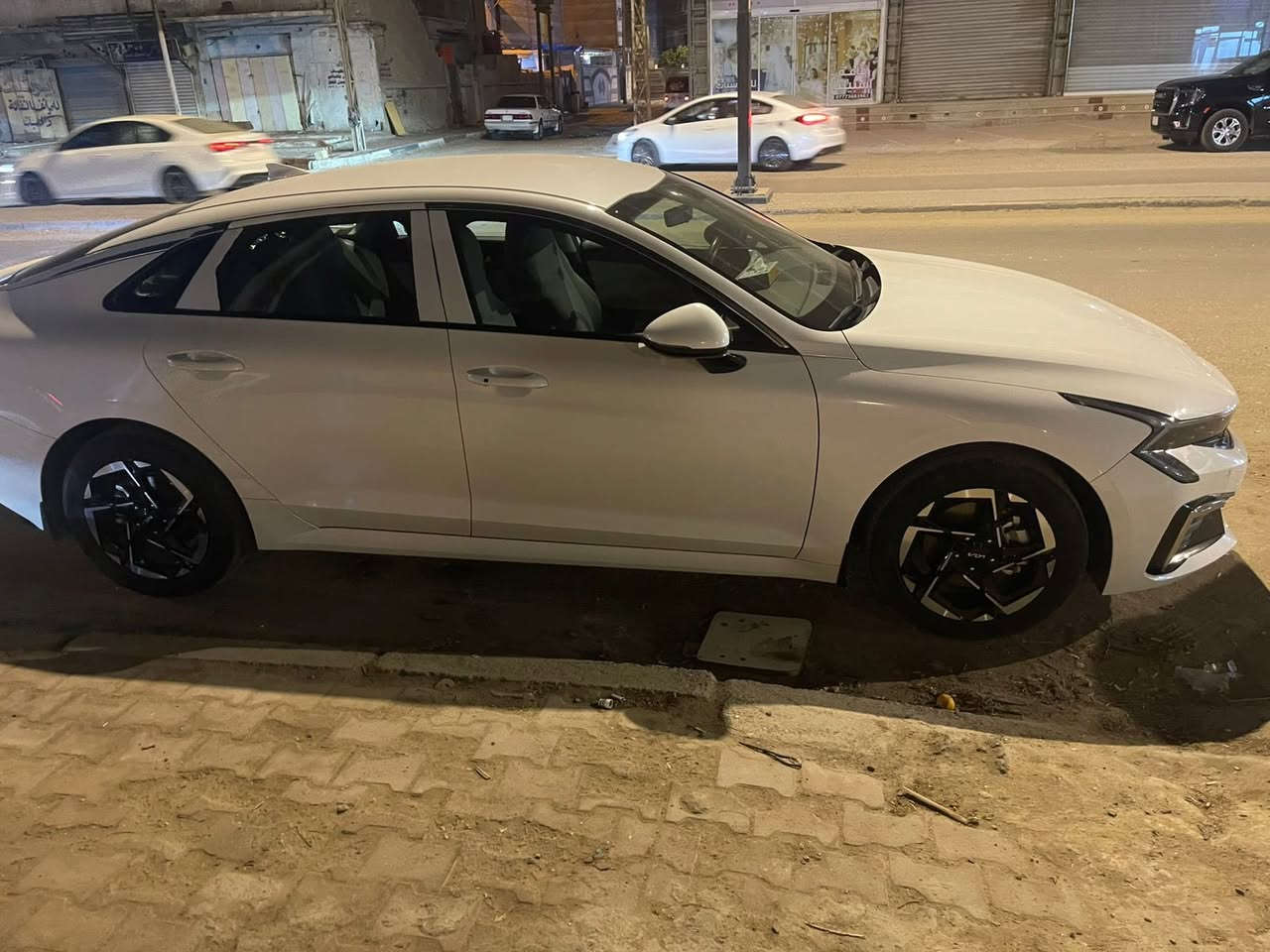 السلام عليكم
كي فايف 2024 

خليجيه فول ماعدا البانوراما

رقم اربيل 

تريد تحويل تريد وكاله 

ماشيه 35 km

العنوان بصره 

السعر 215 

للاتصال 

***********
