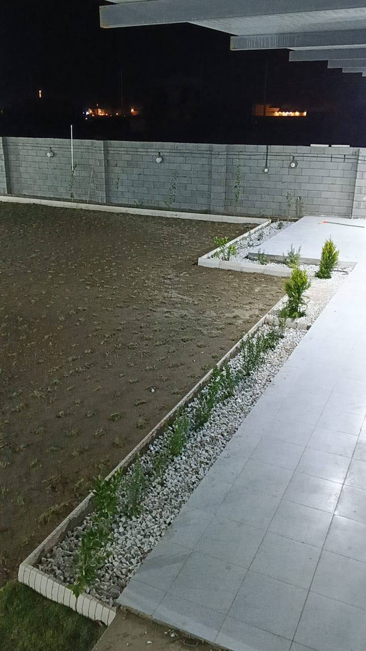 الموقع  الانبار الرمادي شغل حدايق ديكورات  ثيل هندي وشغل مرشات واحد عل واحد عملنه بكل جميع المحافظات العراق🌲🌿   ***********🌲🌿🌿🌿
