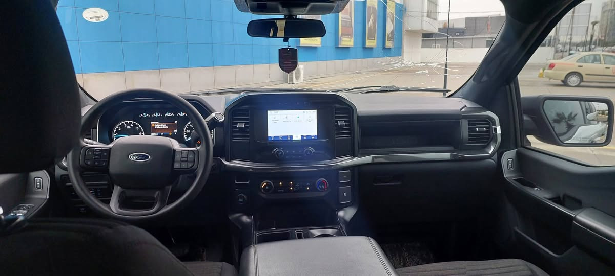 F150 
رەنگ سمینتی 
مودیل 2023
مواسەفات سپۆرت 
لێدران 
یەک جەملغ بۆیاغ 
ئێرباگ سیستەمە 
89 میل رۆیشتووە 
بەرد و راداری بەشەرت 
ژمارە کاتی دوو مانگ 
سعری 240 وەرەقە 
شوێن هەولێر 

***********
*********** أربيل, العراق
