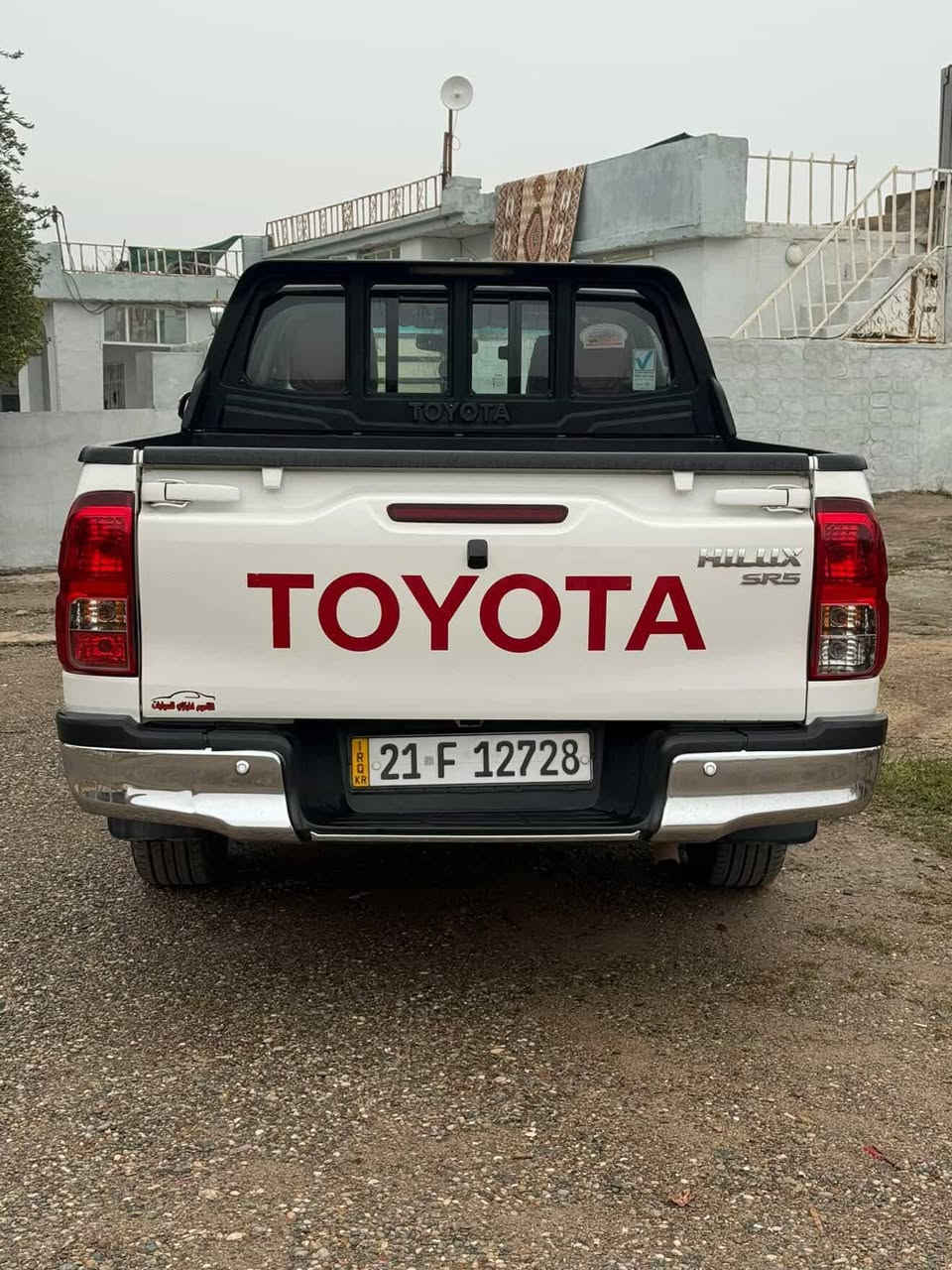 هايلوكس للبيع ٢٠١٨ ساز رقم سليمانية جديد
.
***********
.
 ضررها تعديل بارد بالجاملغ و شوية بالباب
. 
 257 وبيها مجال قليل
