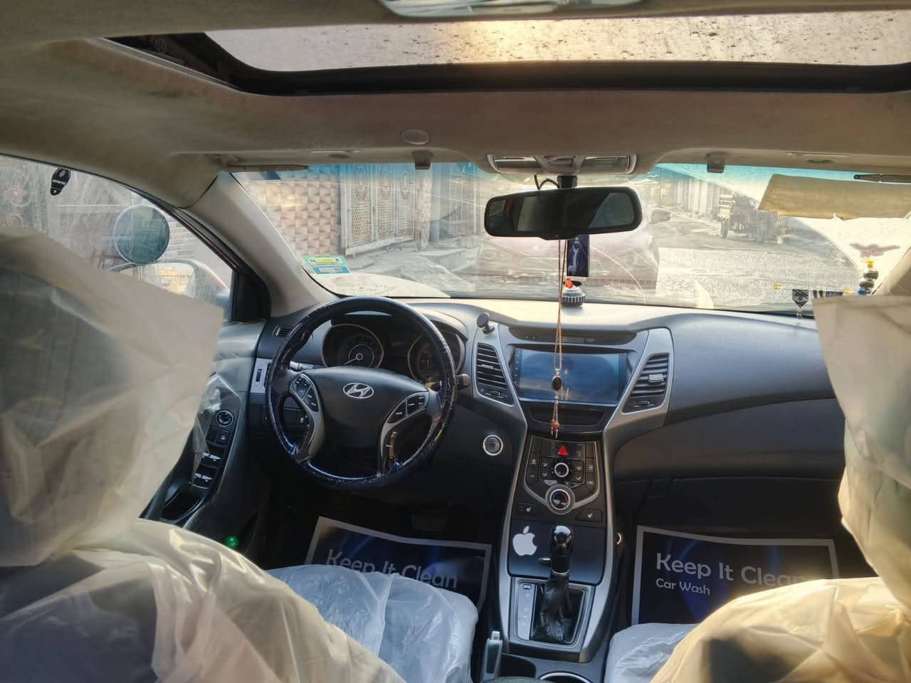 السلام عليكم النترا للبيع 16 فول فتحه بصمه اشاير بل مري كهربائيات كير مكينه صدر  خير من الله
***********
