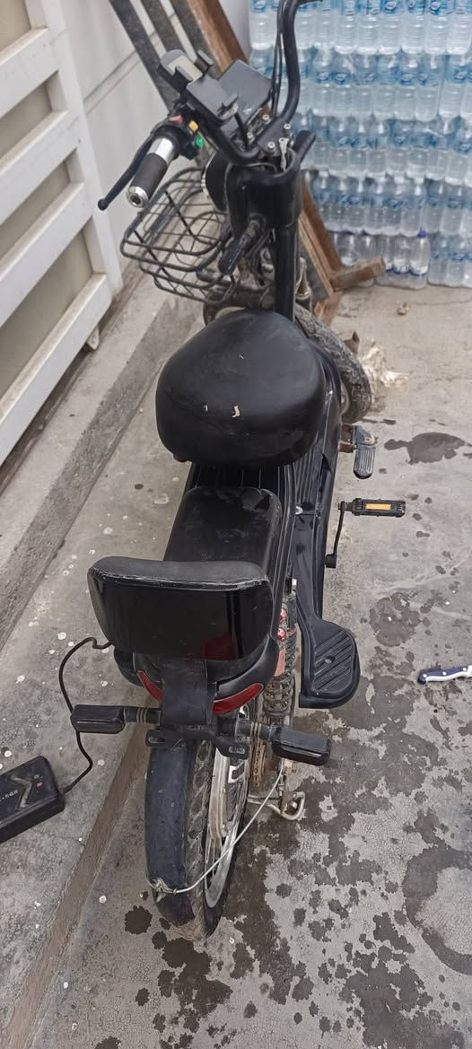 دراجة شحن للبيع
*عطلانة 
*بغداد المنصور 
*تواصل خاص


**إذا كنت صاحب هذا الإعلان وتريد حذفه لأي سبب، رجاءا أرسل رسالة إلى الدعم الفني**