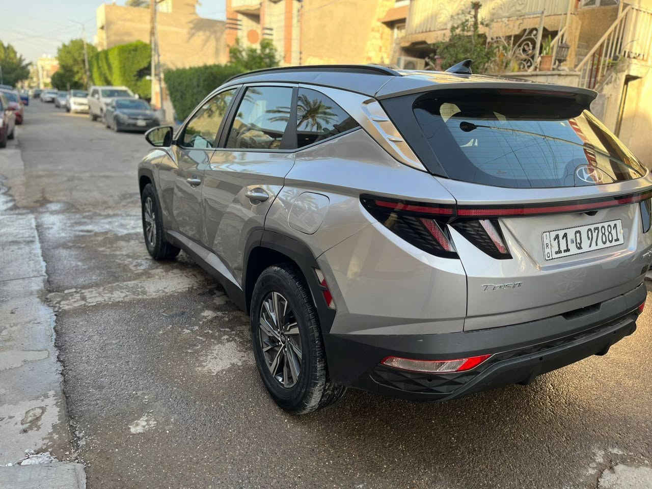 السلام عليكم
🔱سعر مناسب جوة السوگ🔱

***********
❗️صور الحادث مرفقة مع المنشور و..... متوفر واتساب و رصيد 

📍هونداي توسان 2023  هايبرد
📍اللون رصاصي سلفر 

📍 

📍المواصفات
📍3 انظمه قيادة ECO-SPORT-NORMAL 
 📍نظام هايبرد وبانزين
📍شاشة تدعم نظام الكار بلي + اوتو اندرويد
📍تحكم استرين جهتين 
📍شفتات استيرن 
📍تحديد مسار 
📍رادار امامي 
📍نقطه العمياء
📍رادار جانبي 
📍كامرة دوارة
📍جنطة بصمه
📍بصمه تشغيل 
📍بصمة ابواب 
‏📍4WD
📍سعة المحرك 1.6 
📍تبريد قطعتين

📍تدفئة كشنات امامي  
📍تدفئة استيرن
📍الكير بصمة 
📍سايد بريك بصمة
‏📍AUTO HOLD
📍اشارة مري 
مكاني بغداد زيونة رقم للتواصل والاستفسار *********** متوفر واتساب و رصيد
