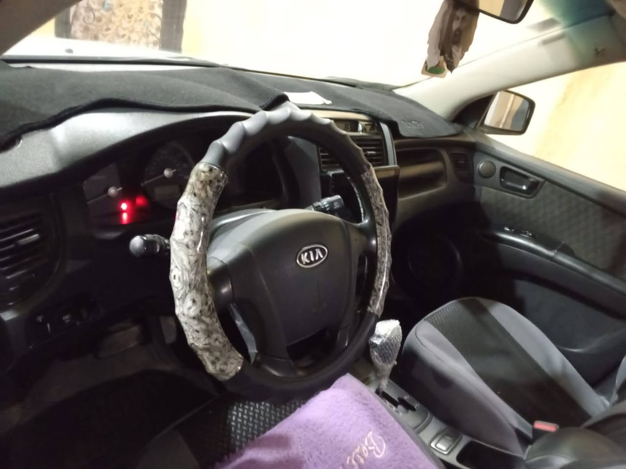 السلام عليكم من رخصت مدير الكروب سبورتج 2007 سياره جاهزه حته سبيرهه مانازل سبيرهه بعده جديد رقم*********** سعرهه 95وبهه مجال
