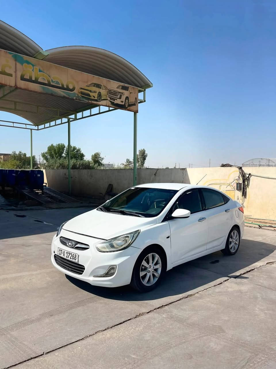 اكسنت 2014 مكينه 1600 بيه رشات صبغ  مكاني ديوانيه سعره 68  //***********
