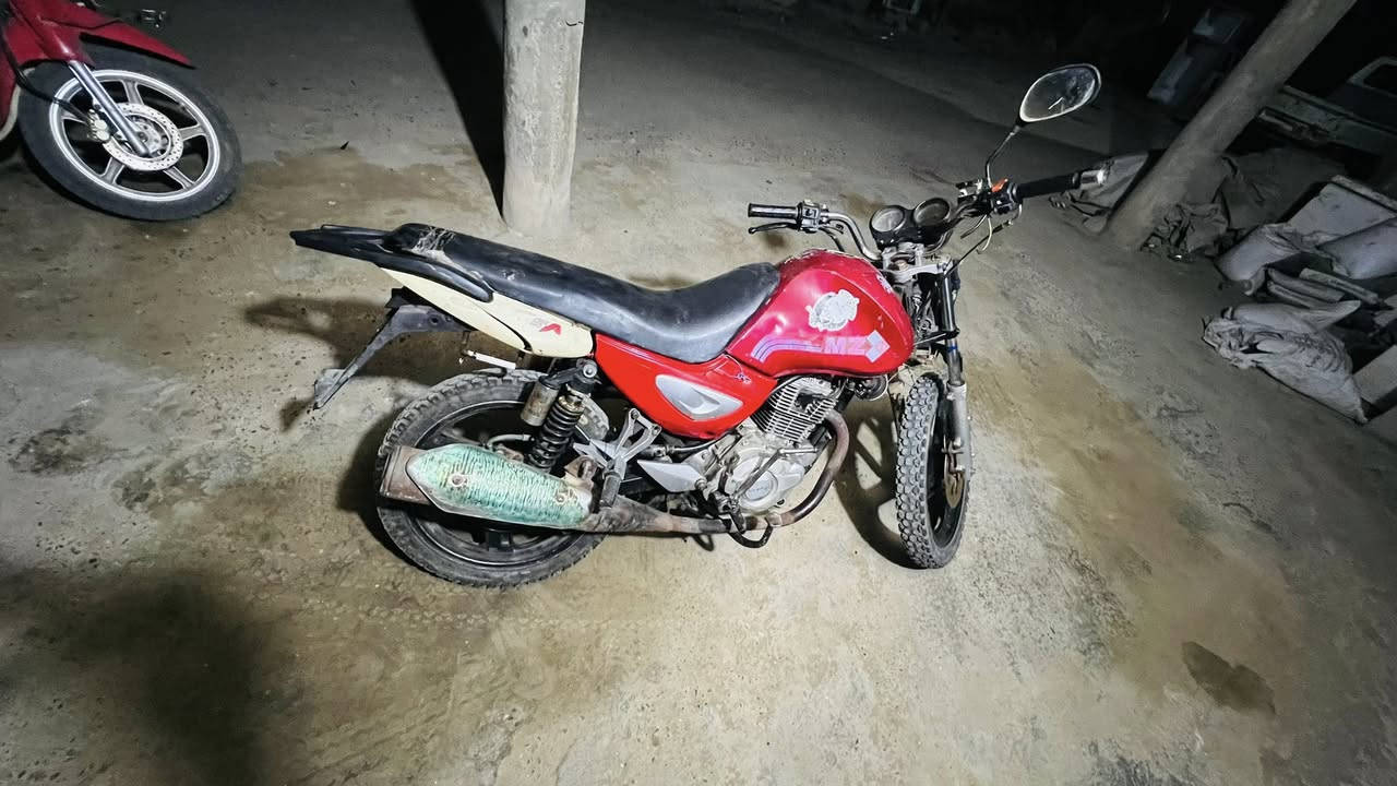 موطور سنكي 2018 للبيع متروك اوطافي ع هاي الحاله متوازي ع بيعتهه كوم حديد السعر 175 الف ***********
