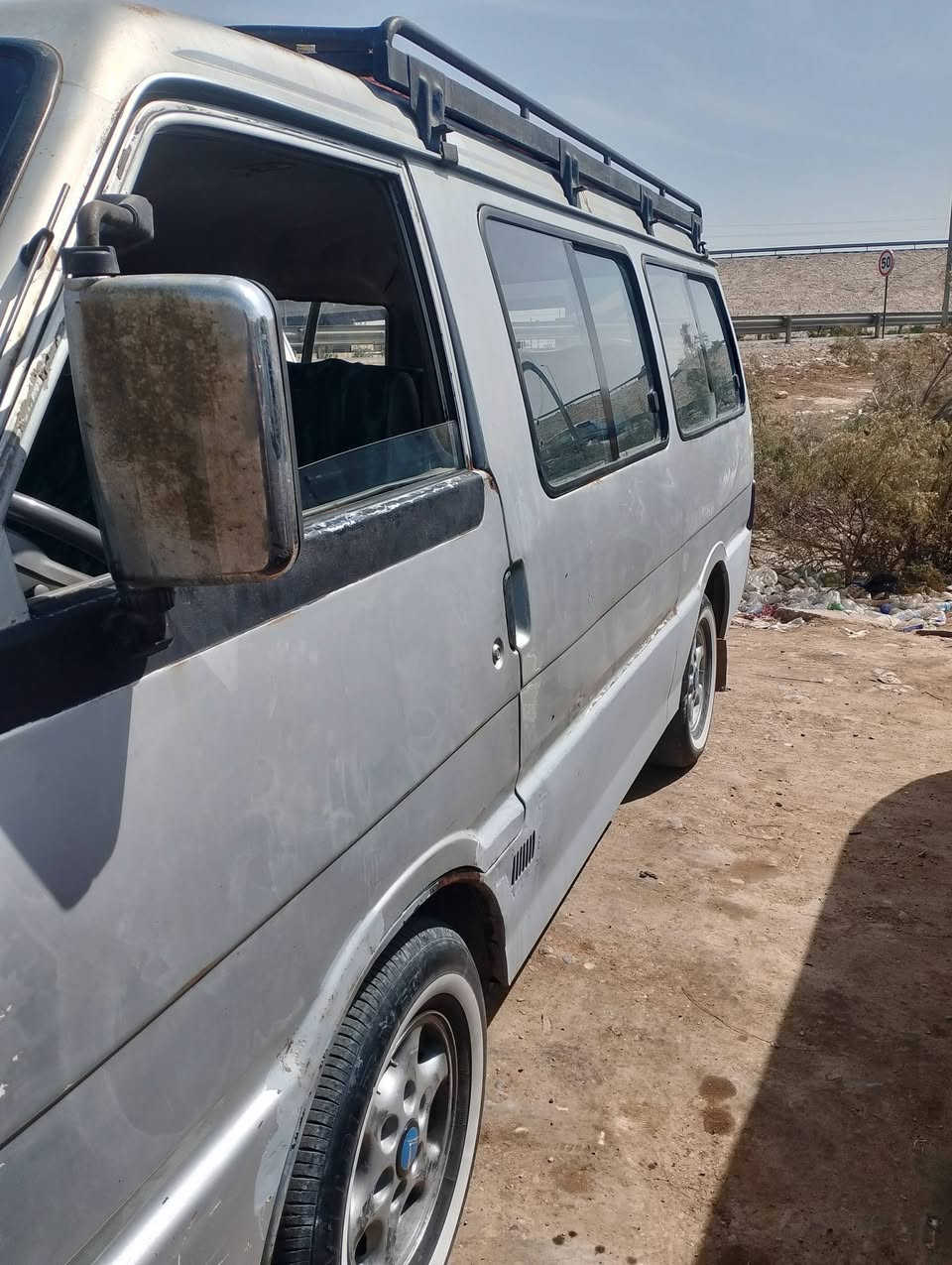 السلام عليكم كيا بسه للبيع موديل 95 سياره جديده حجل جديد بوم جديد تخم تاير حداديه صدرها جديد سياره رغم بغداد مصفره هيئه وغرامات تحويل ثاني يوم مكان السياره واسط صويره رقم الهاتف 077 5151 02 65
