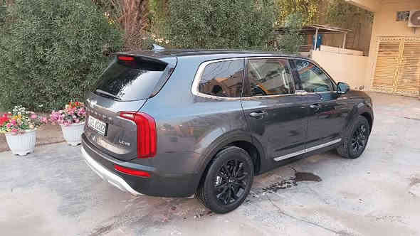 كيا. تليرايد
موديل 20 
فئة LX
حادث جاملع وبنيد وراجعات نفسيتهن
سياره مرقمه اربيك ثاني يوم احولك او كاله
بصمه
سايد بريك بصمه
كشنات جلد
حساسات
كامره خلفيه
رادار
مكان السياره بغداد الشعب
للاستفسار ***********
