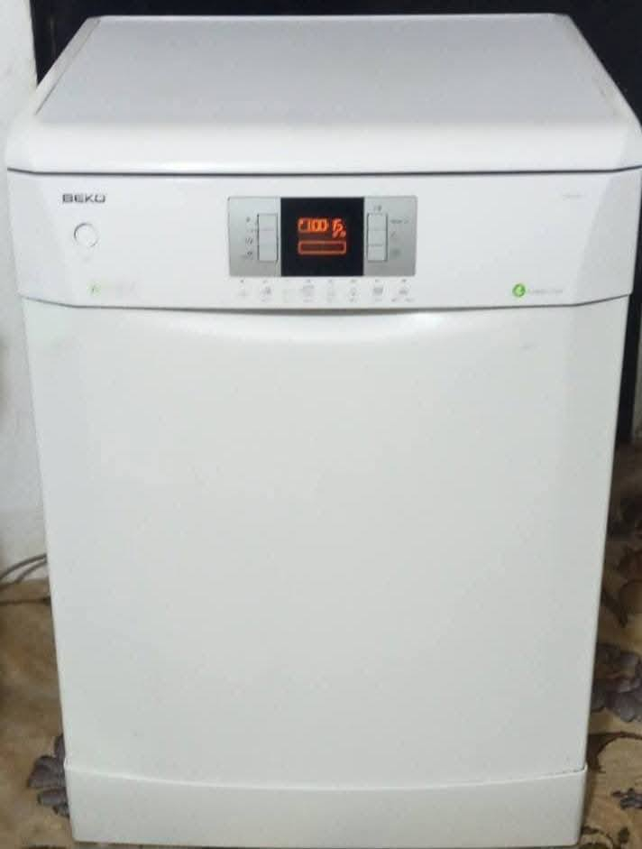 عروض يوم الخميس والجمعة
سارع بالحجز غسالات صحون مستعملة باسعار تنافسية
غسالة صحون ماركة كاندي
لمس سمارت اربع مرشات
برنامج جداري اقتصادية بالكهربا 
السعر 150
بيكو شاشه مواصفات عاليه تنظيف عميق
 السعر
140
بيكو بدون شاشه 
فقط ب 120
لكل غسالة فديو وهي تشتغتل 
الغسالة تكمل البرنامج عند انطفاء الكهربا
سارع بالحجز
متوفر توصيل لكل العراق
للحجز والاستفسار هاتف واتساب
***********
