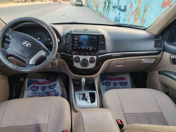 السلام عليكم
سنتافيا خليجي 2012
6 سلندر 
التفاصيل والسونار بالصور
السعر 120
بأسمي.. بغداد البلديات
***********
