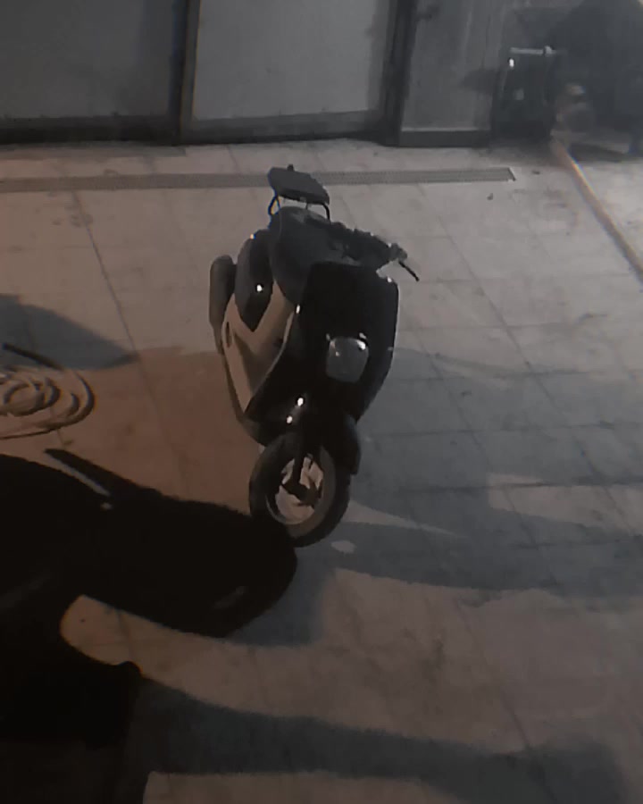 بوليسي للبيع دراجة تخبل ناعمة مامفتوحه مكان ناصرية منطقة السفينه ب 600 وبيهة مجال لشراية ***********
