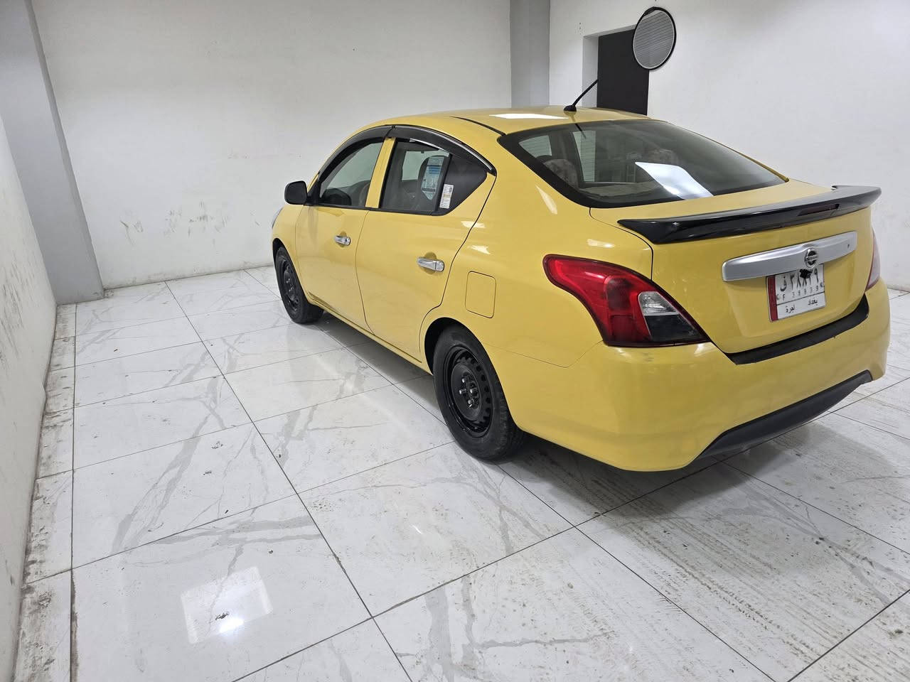 فیرسا مودیل  2015 گیر و مه کینه لوک بی عه یب و به شه رت چوار تایه تازه بی ته قه و‌ره قه نوقسانی هیچی‌نیه‌نمونه له جوانی‌و باکی مالی دوسته لوک‌لوکه بی‌مه سره فه سه نه وی اسلی به شه رتی حاسیبه و اوه لیات و مه ده نی و بی کیشه 
ناونیشان که لار
سعر65
ژم***********
