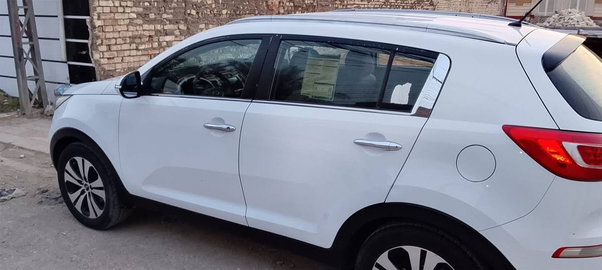 كيا سبورتاج 13 خليجي مكفول لون ابيض بغداد 
للاستفسار ***********
