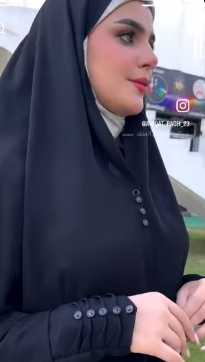 تتوفر لدينا جميع انواع العبي القماش والجاهزه زينبيه واللبنانيه الجامعيه والقماش ريش النعام والجرجيت والخافير


**إذا كنت صاحب هذا الإعلان وتريد حذفه لأي سبب، رجاءا أرسل رسالة إلى الدعم الفني**
