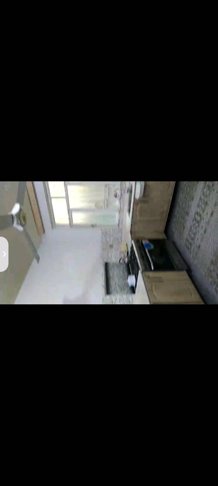 بيت للبيع في الأمين الاولى قرب الفلكية المشجرة.جامع الرسول قريب غلى القناة ٧٥م واجهه اربعة الا ربع .طابقين ونص بناء حديث موقع حلو وهادئ بداية المنطقة ***********