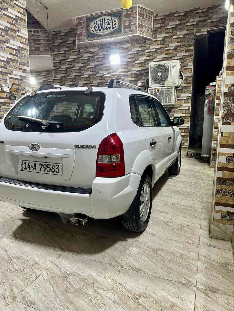 توسان 2010 خليجي مكفوله محرك 2000 دوش رقم بصره إنكليزي تحويل مباشر سياره جاهزه *********** البصرة, العراق
