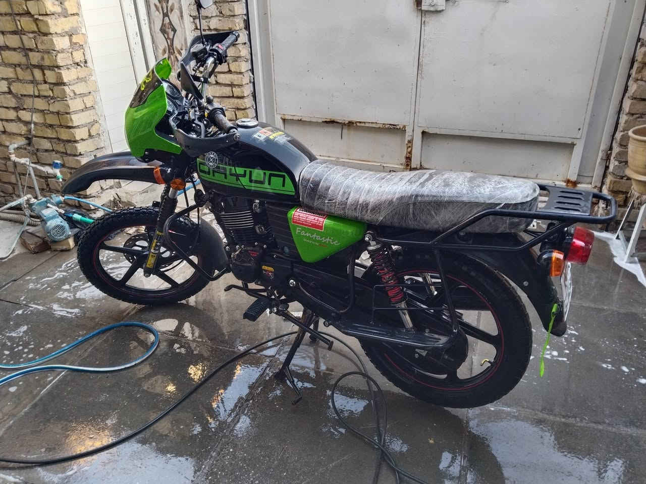 دايوان 2025  رقم اربيل دراجه ناعمه وجديده
ماشيه 4000 وشويه بعدها بأسم المعرض تحويل مباشر سنويه لل30 تنتهي السعر (2400)وبيها مجال عنواني بغداد الحسينيه راشديه ***********
